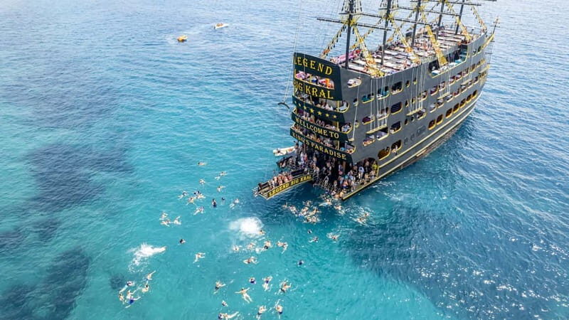 Alanya: All Inclusive Luxury Boat Trip w/ Optional Free Time - Hotel pickup to Türkler port: how the day starts