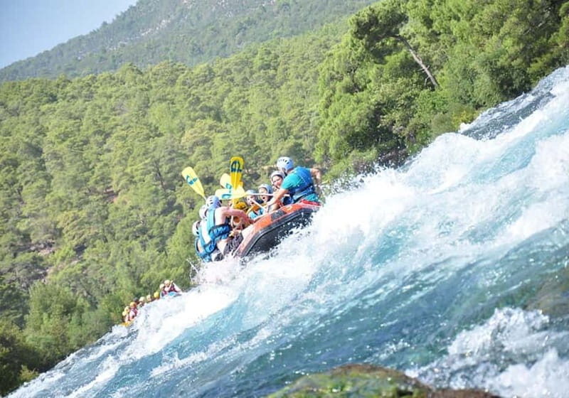 Alanya /Antalya /Side Rafting and Buggy, Quad Option Zipline - After the water: lunch at the rafting center to reset