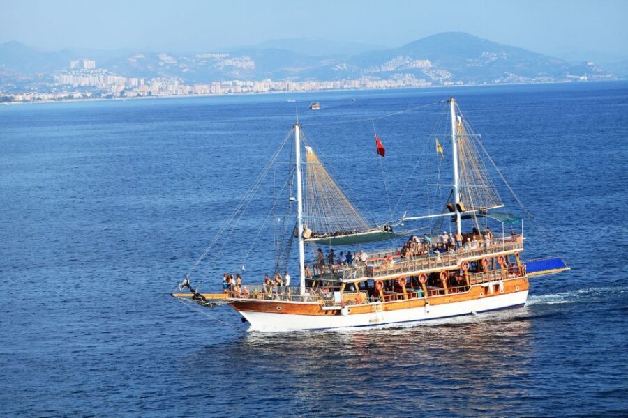 Alanya: Boat Trip with Lunch, Drinks, and Swim Stops - Should You Book This Alanya Boat Trip?