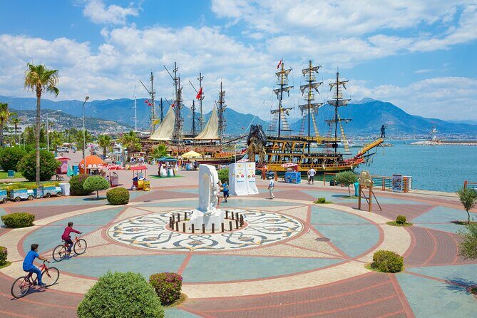 Alanya Cable Car, Boat Trip and Dimcay Tour - Damlatas Cave: a short visit with an extra entrance fee
