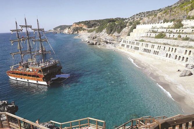 Alanya Catamaran Boat Trip incl. Lunch and drinks - Pricing That Makes Sense: Lunch, Soft Drinks, and a 6-Hour Float