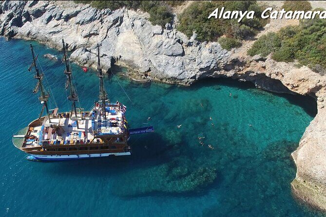 Alanya Catamaran Boat Trip incl. Lunch and drinks - The Crew, Music, and Comfort on Deck: Great Vibes, One Big Caveat