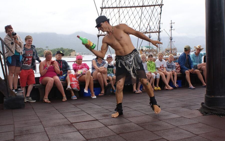 Alanya: Catamaran Boat Trip with Sunbathing and Swimming - Who Should Book This (and Who Should Skip)