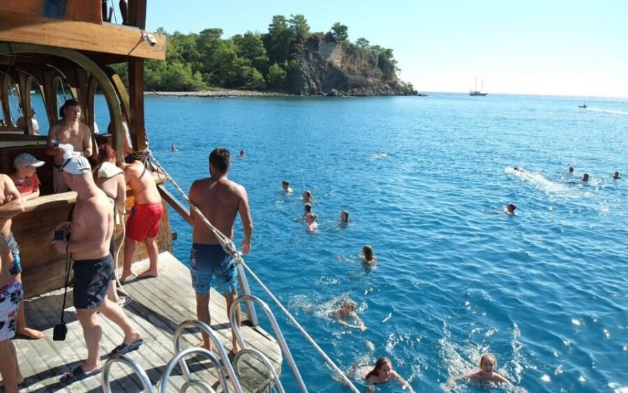 Alanya: Catamaran Boat Trip with Sunbathing and Swimming - The Boat Itself: Bathroom Access and Comfort Are Not Afterthoughts