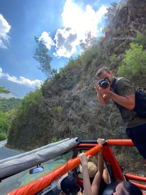 Alanya: City Tour with Cable Car and Damlatas Cave 3 in 1 - Inside the castle: a short intro, then free exploration