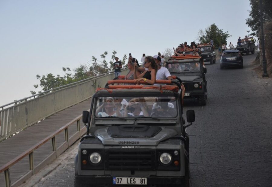 Alanya: Evening Jeep Tour with Sunset Boat Trip and Dinner - Guide and Language Support: English, German, Russian, Turkish