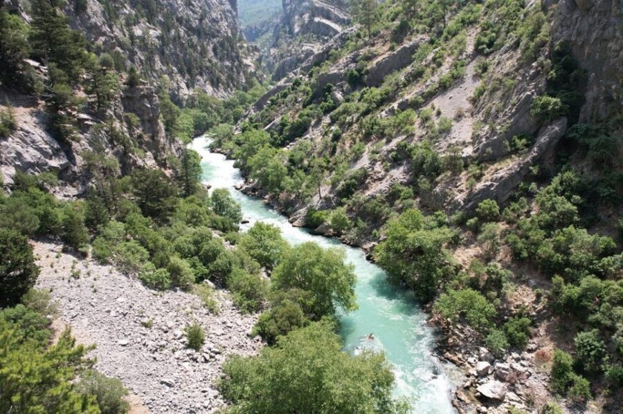 Alanya: Green Canyon Boat Trip with Lunch and Hotel Pickup - Should You Book This Tour?