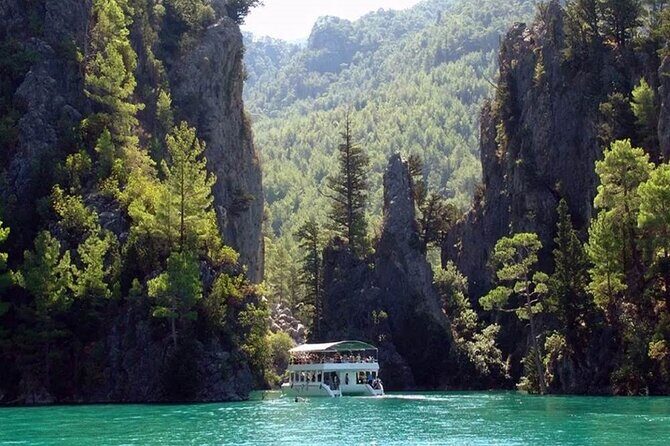 Alanya Green Canyon Boat Trip With Lunch & Unlimited Soft Drinks - Green Canyon Cruise: Swim Stops, 14 km on the Water, and What to Bring