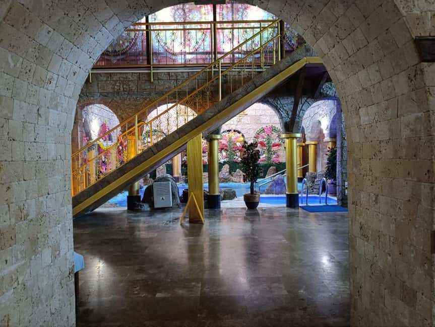 Alanya: Legendary Turkish Bath with Wine and Fruit Plate - Far Eastern oil massage: why the final step feels like closure