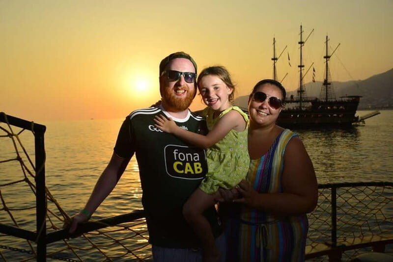 Alanya Optional Alcoholic Sunset Boat Cruise and Foam Party - Why the 18:00 sunset timing matters in Alanya