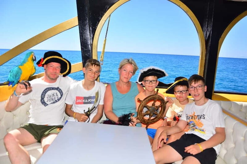 Alanya: Pirate Boat Trip with Meal, Drinks and Pickup Option - Sea Caves and Coastline Views: What You’ll See and Photograph
