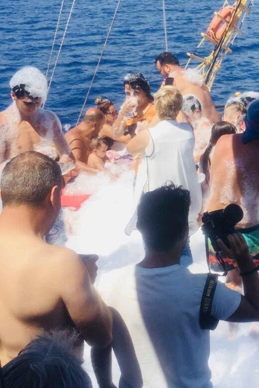 Alanya: Pirate Boat Trip with Optional Pick Up and Lunch - How the Pirate Entertainment Works Once You’re Aboard
