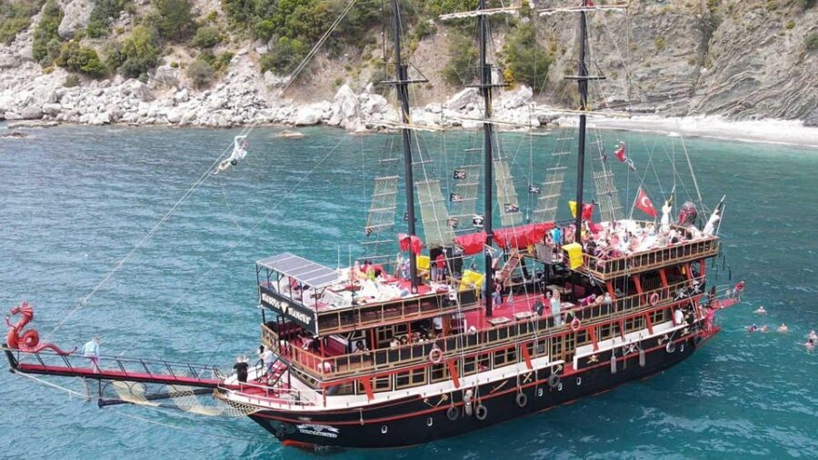 Alanya: Pirate Boat Trip with Optional Pick Up and Lunch - The Coastal Views You’ll Actually Notice in Photos