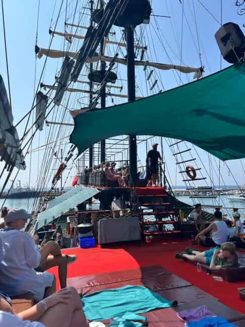 Alanya: Pirate Boat with Lunch and Unlimited Drinks - Lunch and Unlimited Soft Drinks: What’s Included on Board