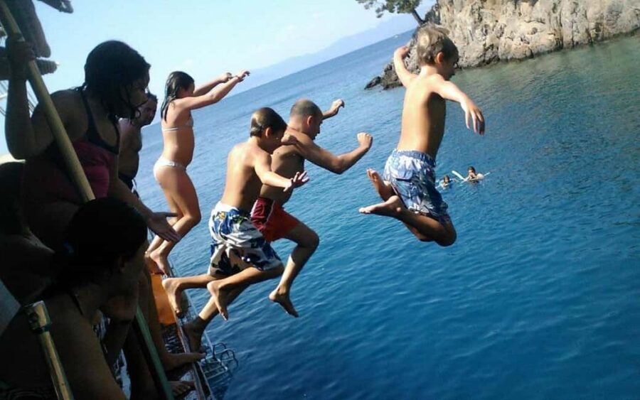 Alanya Pirate Cruise: Swim, Lunch & Unlimited Soft +Transfer - Price and Value: Why this is a bargain for what you get