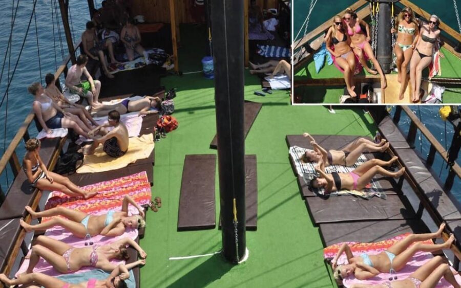 Alanya: Pirates of Alanya Boat Tour with Lunch and Drinks - Sunset Deck Time: Views That Actually Change Your Mood