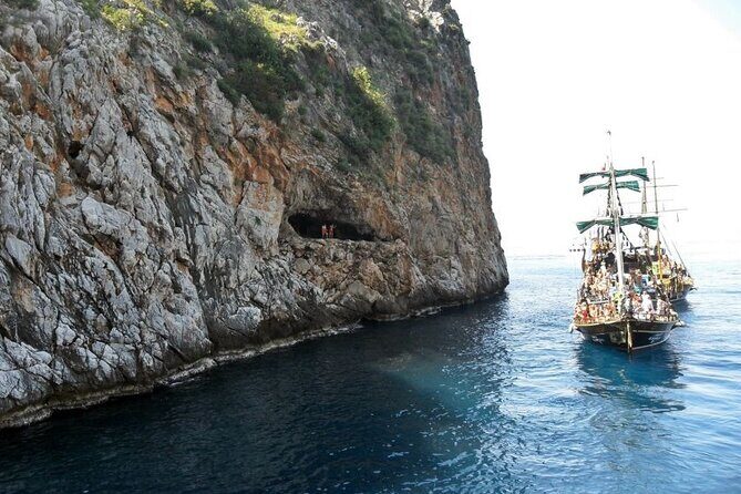 Alanya: Pirates Yacht Tour with Lunch and Soft Drinks - From 9:00 am pickup to a real sea day in Alanya