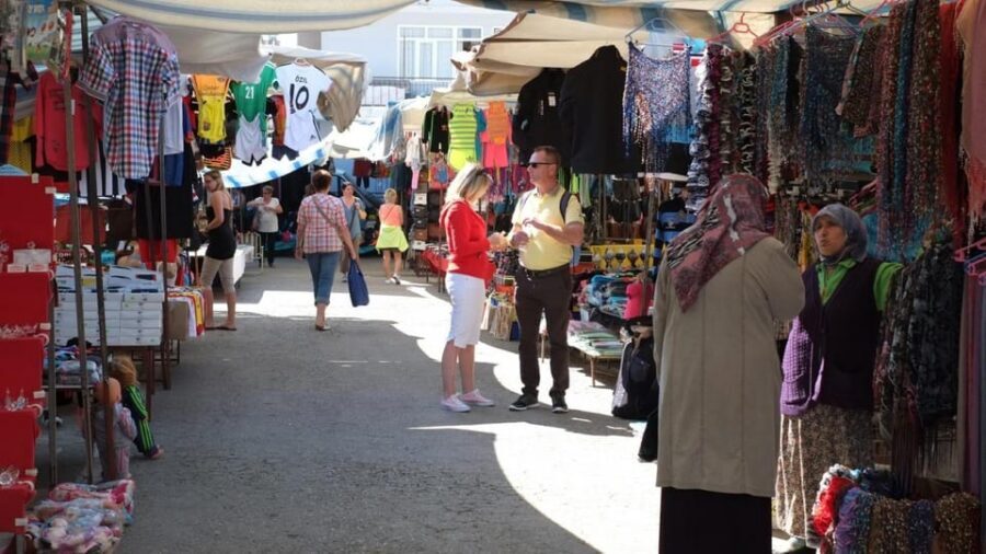 Alanya/Side: Manavgat River & Waterfall, Boat Tour, & Bazaar - Lunch by the river: included and timed for a real break