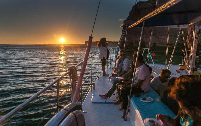 Alanya: Sunset Boat Includes Soft Drinks And Dinner - The 3–5 Hour Flow: From Harbor Departure to Evening Fun
