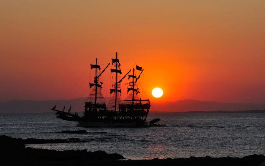 Alanya: Sunset Boat Includes Soft Drinks And Dinner - Price and Value: Why $17 Can Feel Like a Real Deal