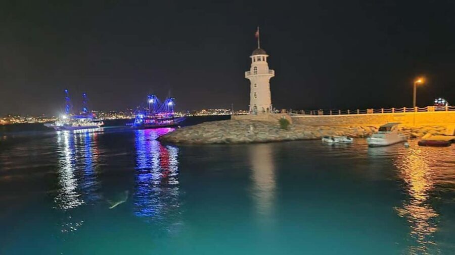 Alanya: Sunset Cruise with Dinner and Foam Party - The open sea sunset: when the timing actually matters