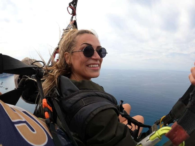 Alanya: Tandem Paragliding Experience with Video Option - Flying over Cleopatra Beach: why the coastline view is the main event