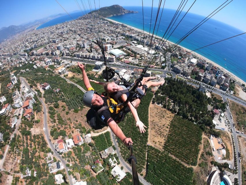 Alanya: Tandem Paragliding from 700m with Meeting or Pick Up - Photos and video: the 40€ add-on you should plan for
