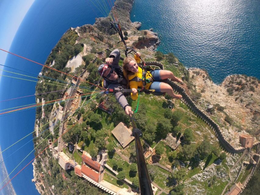 Alanya: Tandem Paragliding from 700m with Meeting or Pick Up - What to bring (and what to leave behind)