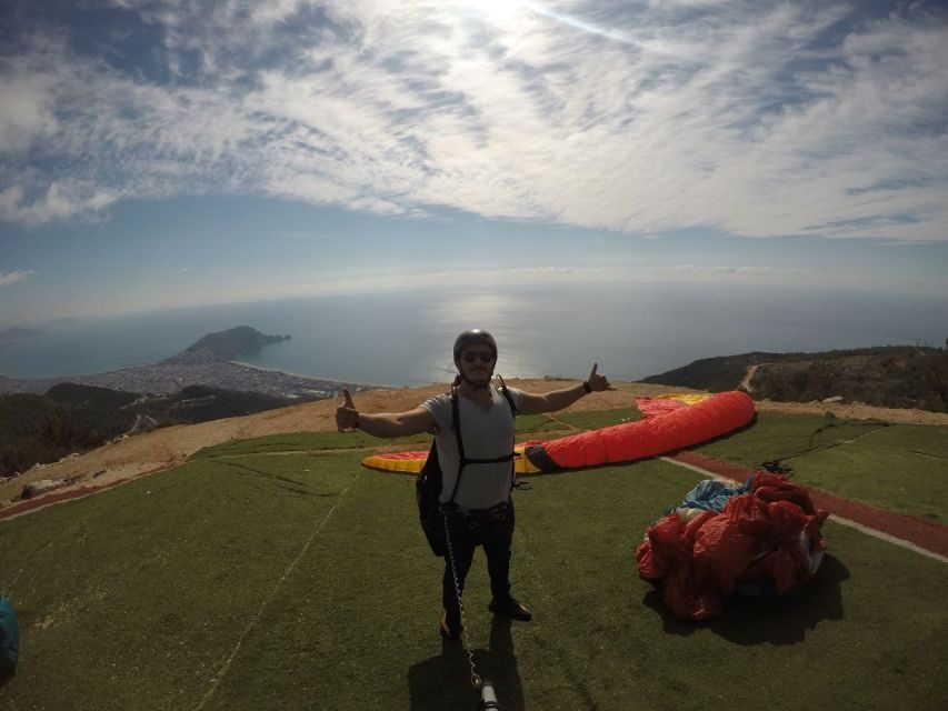Alanya: Tandem Paragliding from 700m with Meeting or Pick Up - The safety briefing and gear fitting: the calm part before the rush