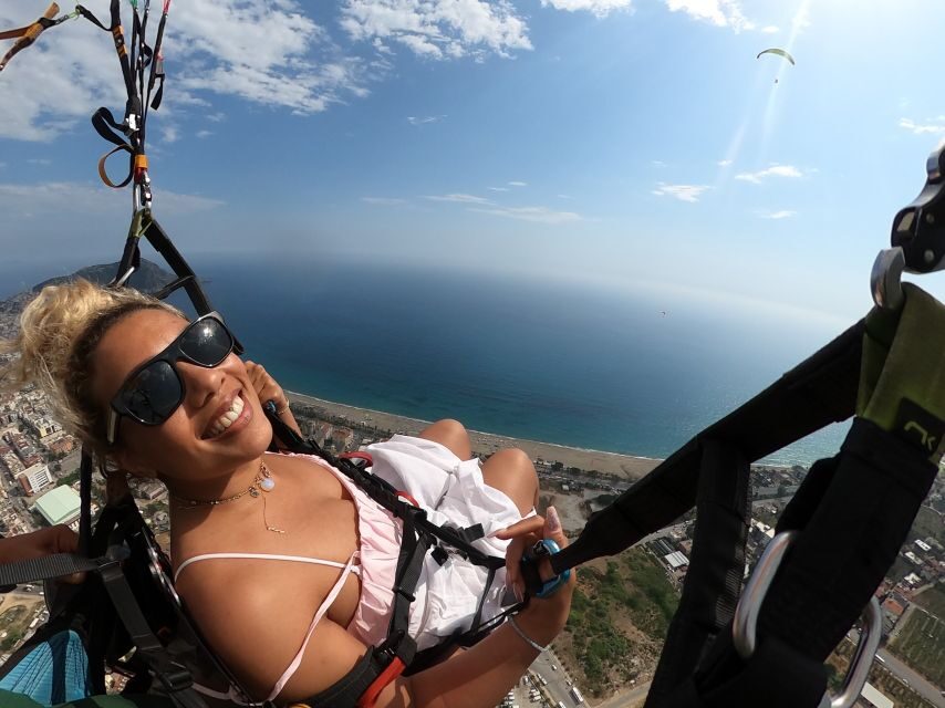 Alanya: Tandem Paragliding Over a Castle and the Sea - Practical tips that make the flight smoother