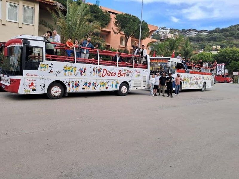 Alanya: Water Wars and Dim River Tour W/ Lunch - All in One - Water Wars between buses: fun, but plan for soaking