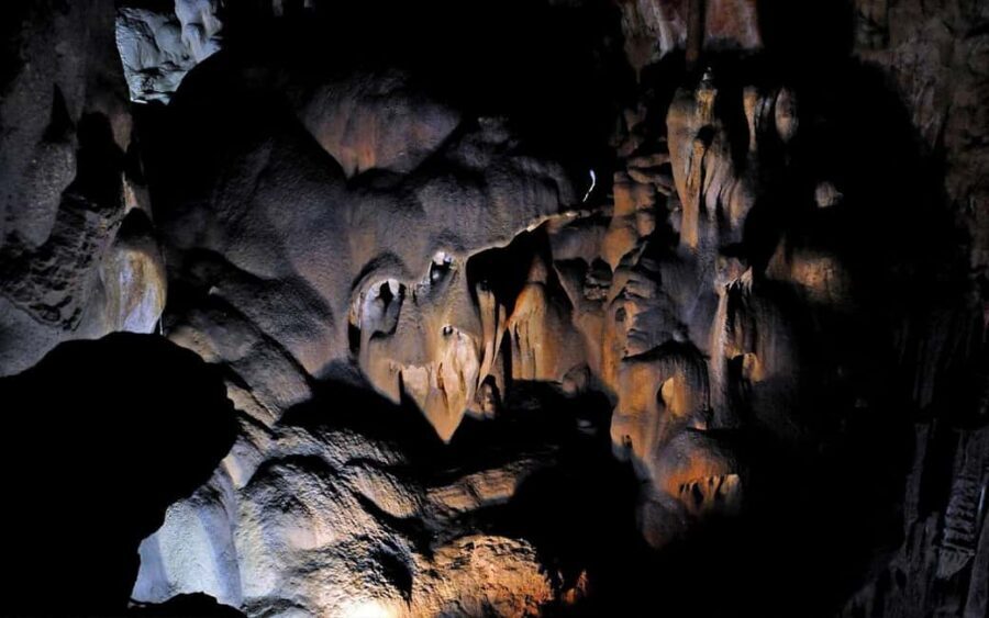 Alanya:4x4 Jeep Safari and Cave Tour With Lunch At Dim River - Cave time near Dim: entrance fees and what to plan for