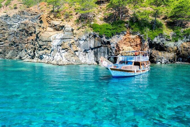 Antalya / Belek / Kemer : Suluada Boat Trip w/ Lunch & Transfer - Lunch on board: fish or chicken, pasta, salad—and real satisfaction
