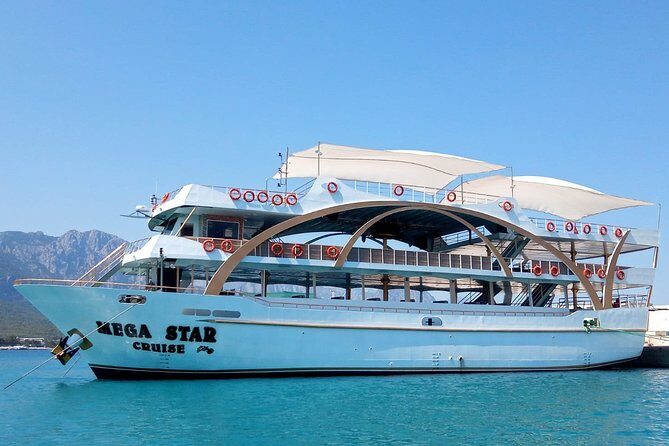 Antalya Boat Tours (Old Town, Kundu, Kemer) - First stop: Kemer for real swim time