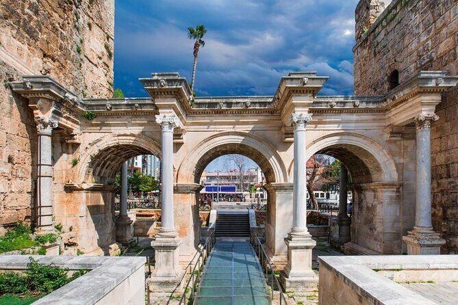 Antalya City Tour with Boat Tour and Waterfalls - Panoramic boat tour from Kaleici: sea views that change the whole day