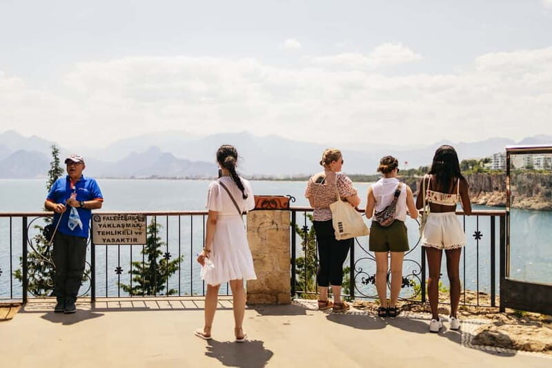 Antalya: Guided City Tour with Top 2 Waterfalls incl. Lunch - Where lunch fits: Konyaaltı break with food included