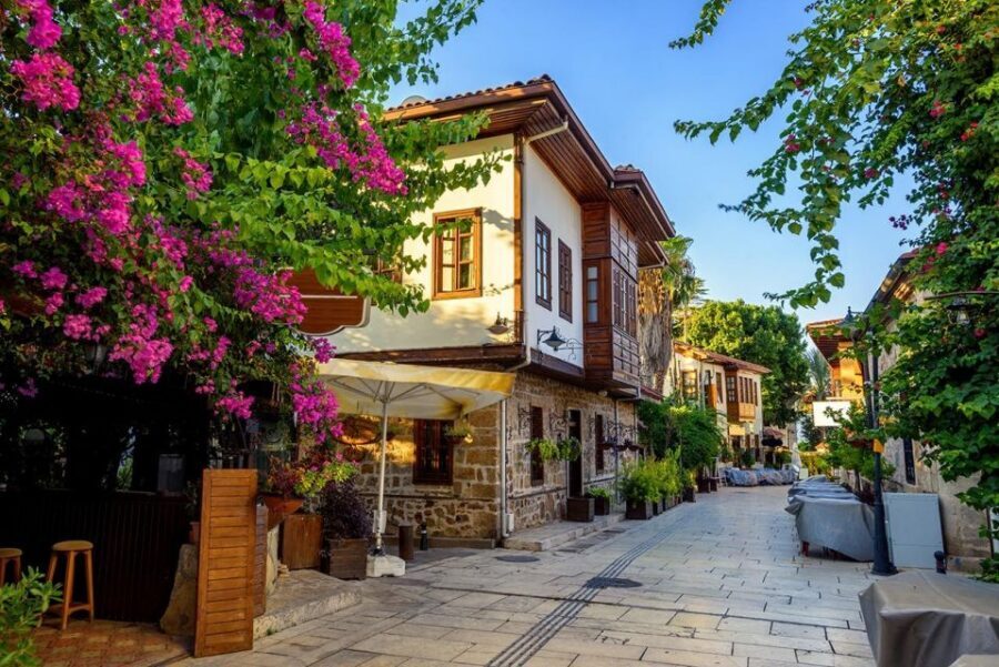 Antalya: Guided Old Town Tour with Boat Trip and Lunch - From the old harbor to the Mediterranean: why that boat time pays off