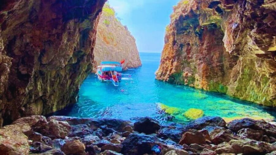 Antalya/Kemer: Porto Genoese Boat Trip & Mud Bath with Lunch - Korsan Bay: quieter water and another reset