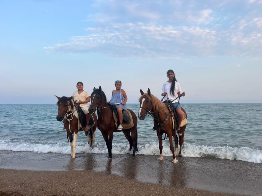 Antalya: Lara Beach & Forrest Horse Riding Safari - Riding through the Antalya forest: calm views and real guidance