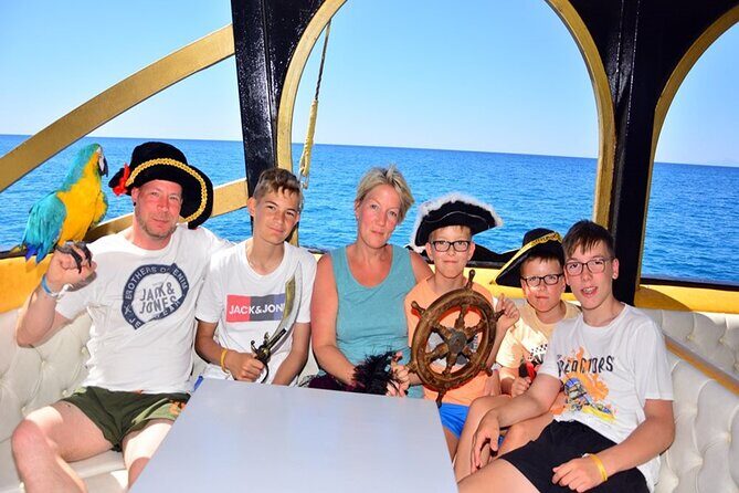 Antalya Lara Pirate Boat Trip w/Soft Drinks, Lunch & Pickup - Timing and group size: the “fine print” that affects the day