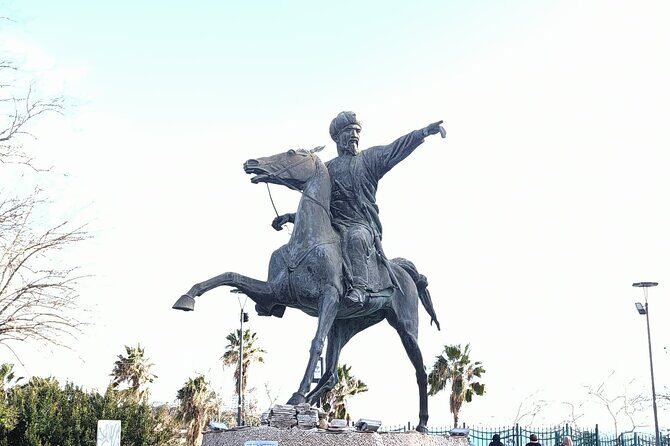 Antalya Old City Tour - Where it all starts: Hadrian’s Gate and the Roman entry point