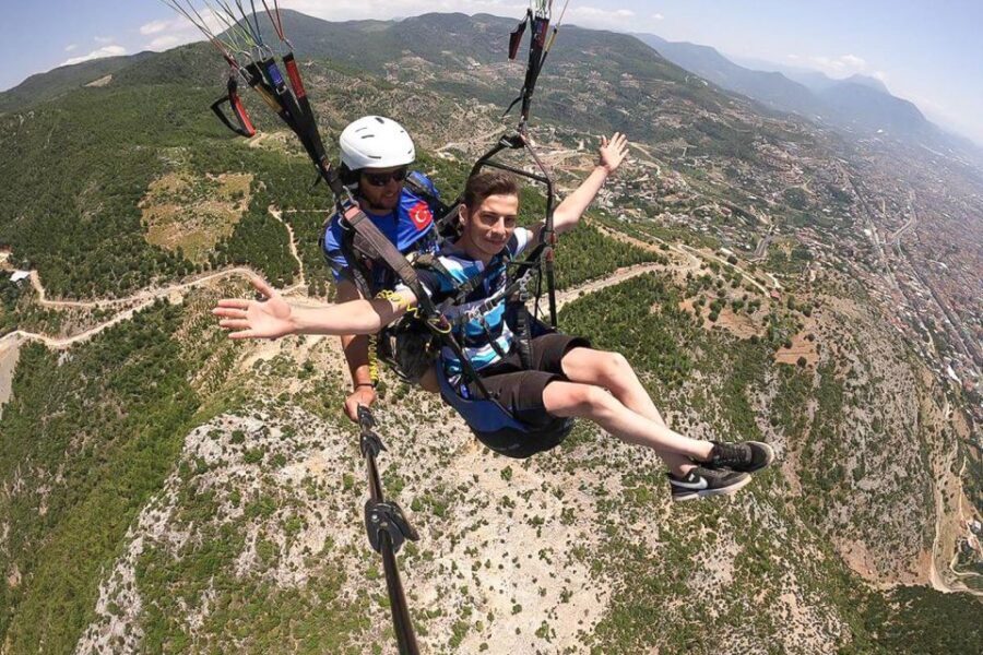 Antalya: Tandem Paragliding Experience with Transfer - Cleopatra’s Beach and Alanya Castle From Above