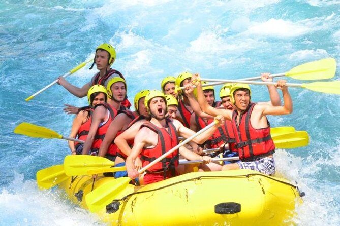 Canyoning and Rafting Adventure incl. Lunch from Alanya - Lunch near Oluk Bridge: quick fuel between wet phases