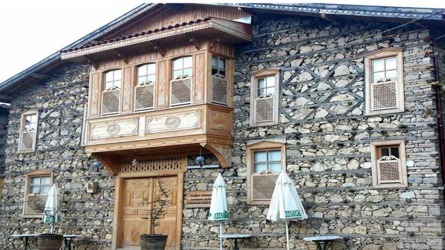 City of Side: Altinbesik Cave and Ormana Village - Natural tea in the national park: a small stop with a big mood shift