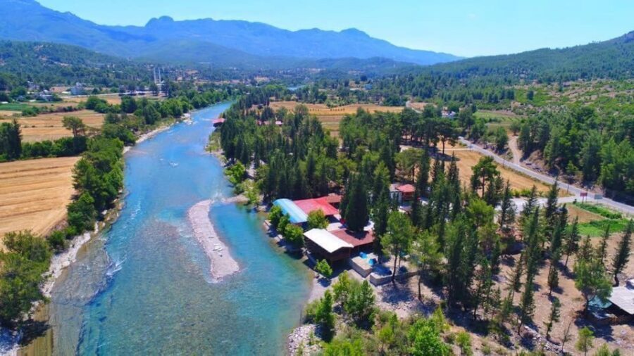 City of Side: Jeep Off-road and Whitewater Rafting - Rafting Gear and Crew Guidance: What You’ll Be Given