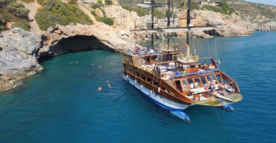 Explore Alanya's Beauty Catamaran Boat Tour - Hotel Pickup to Alanya Port: The Start Moves Fast