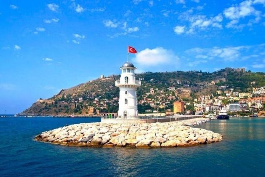 Explore Alanya's Beauty Catamaran Boat Tour - Phosphorus Cave: The Fish-Feeding Moment