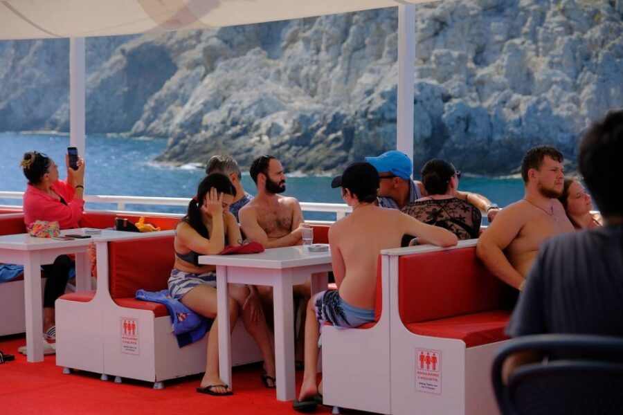 From Alanya: Boat Tour with Unlimited Soft Drinks and Lunch - Sailing Past the Caves and Legends from the Old Shipyard Route