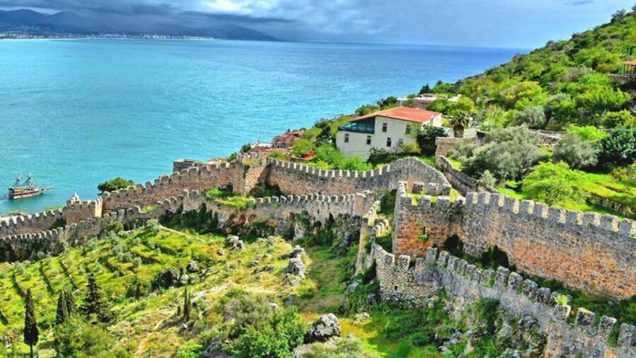 From city of Side: Guided Day Trip to Alanya City - Alanya Castle at 1226: What You’ll Actually See