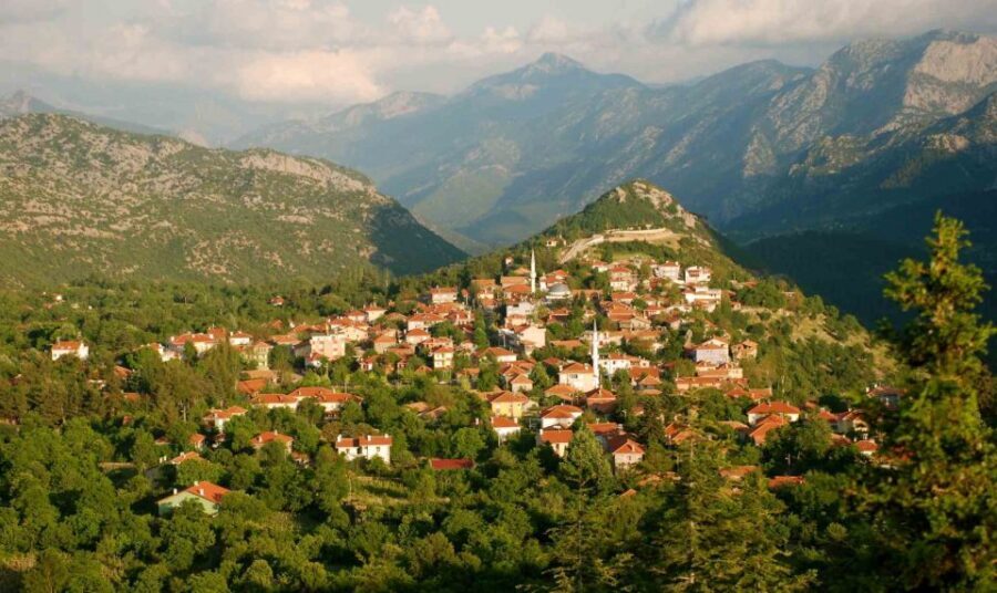 From City of Side: Visit to Ormana Village & Altinbesik Cave - Should you book the Ormana and Altinbesik Cave tour?